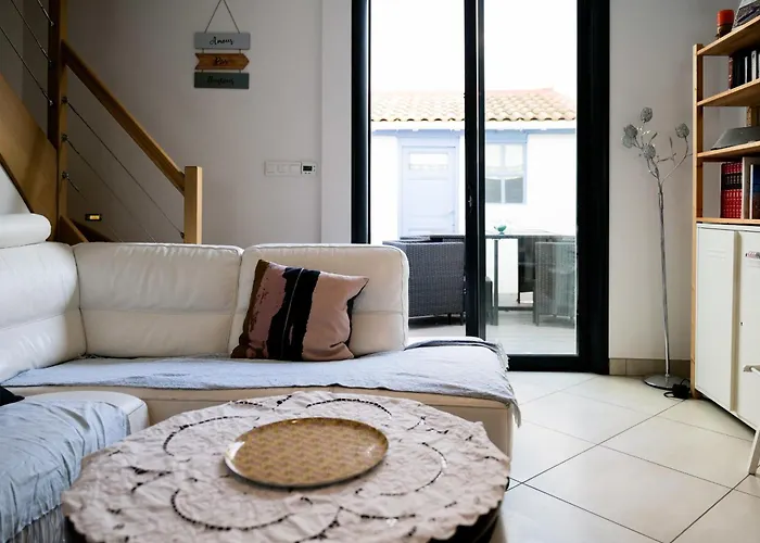 L'échappée Sablaise - Maison Proche Gare - 6 Personnes *