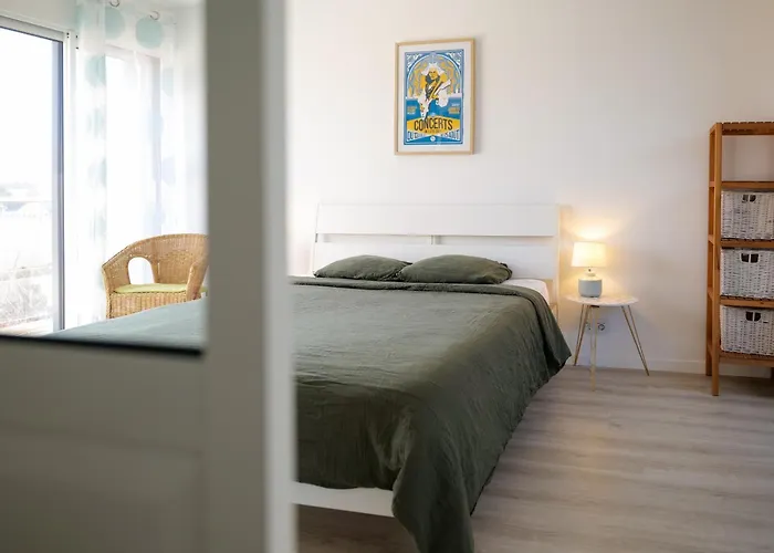 L'échappée Sablaise - Maison Proche Gare - 6 Personnes